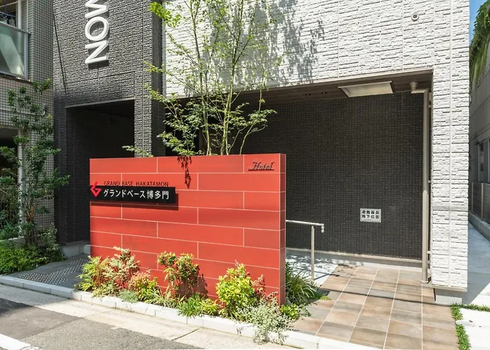 Grand Base Hakatamon
